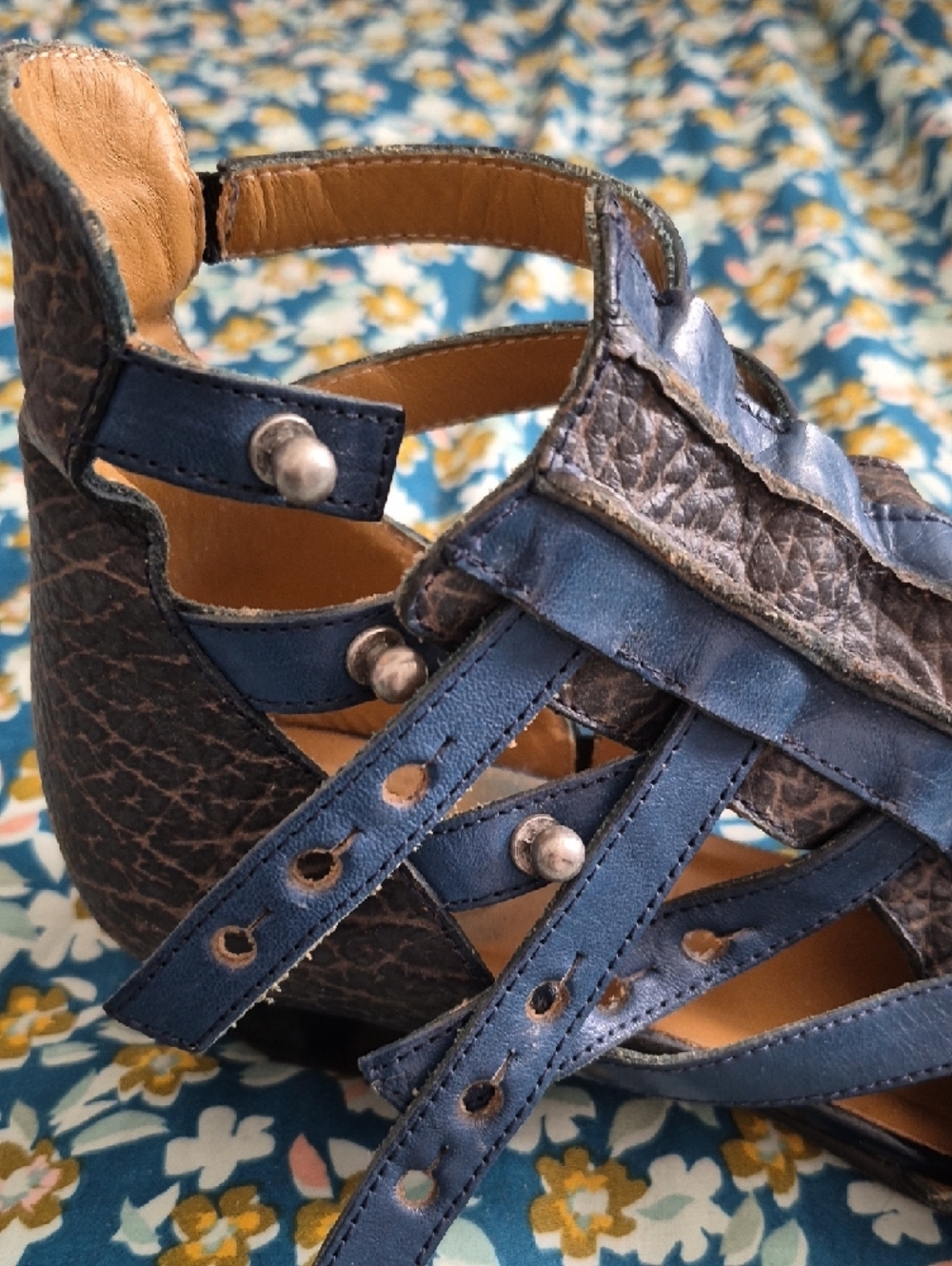 Fluevog Bekkie's Size 7 Women’s Blue Leather Pointed-Toe Heels - Picture 11 of 11
